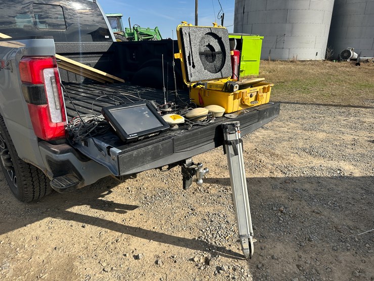 #36280-•-trimble-gps-system-image-2