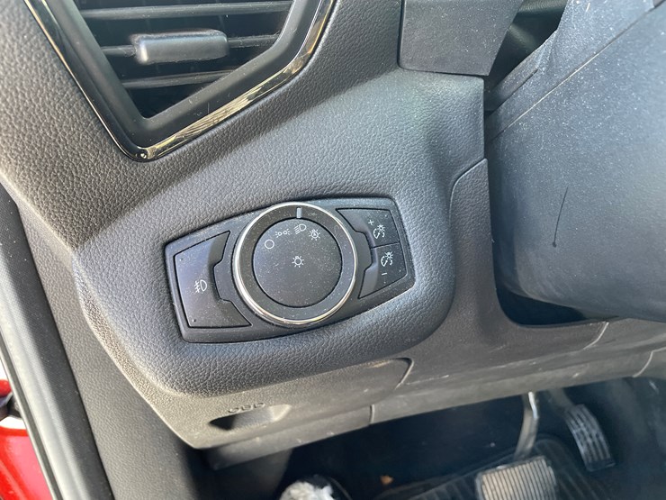 2014-ford-escape-titanium-image-41