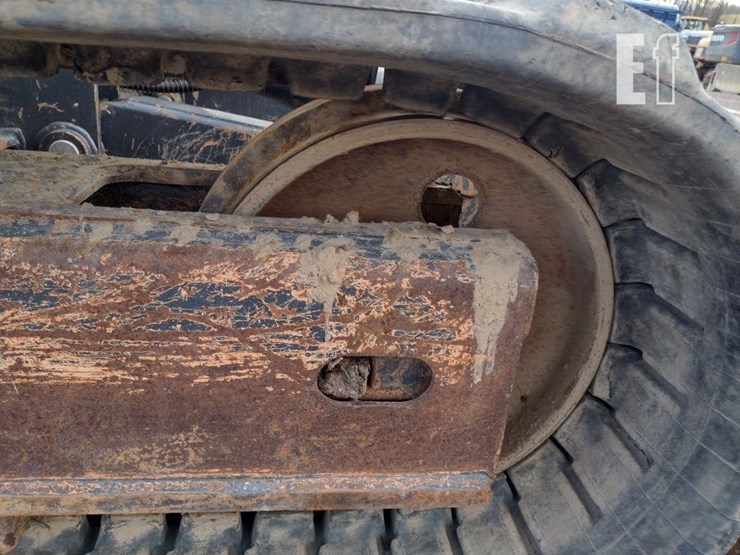 2014-bobcat-e85-image-42