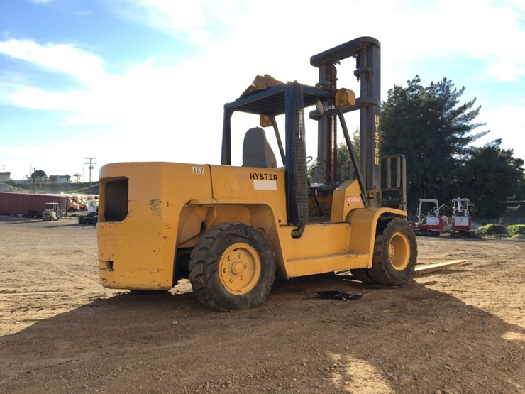 hyster-155-construction-forklift,-image-3