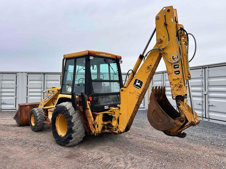 john-deere-310d-image-3