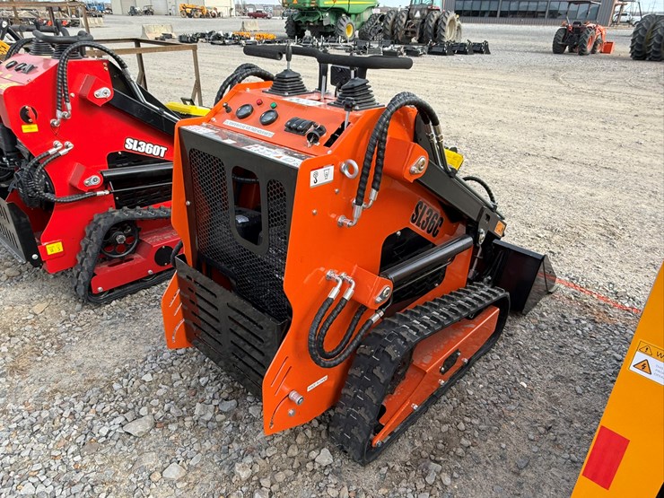 #96-•-unused-sdlool-sl36c-stand-on-tracked-loader-36cj251271-inv#-36230-image-3