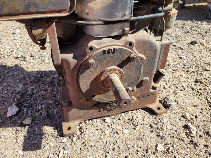 small-gasoline-motor-image-2