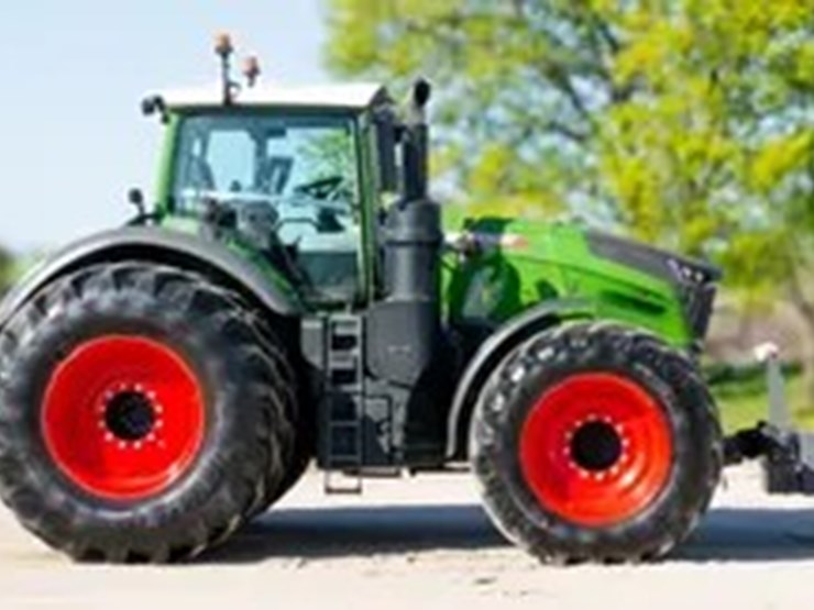 2021-fendt-1042-vario-image-1