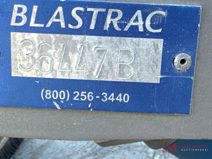 blast-trac-1-8dm-electric-walk-behind-shot-blaster-image-8