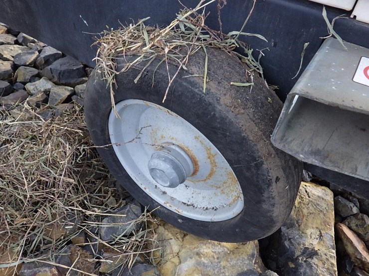 2017-generac-plt240-image-16