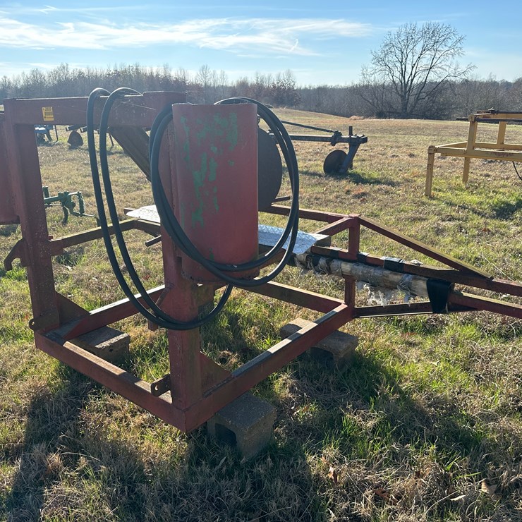 #35830 • Front End Loader Levee Spill Puller