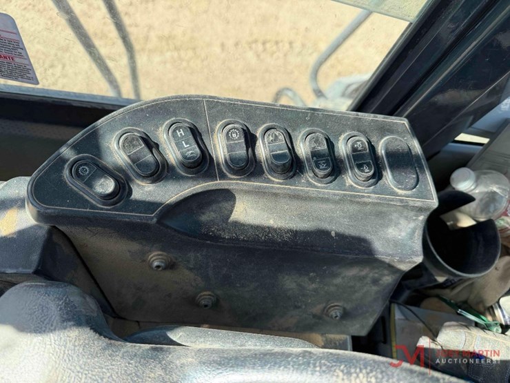 2019-komatsu-wa500-8-image-37