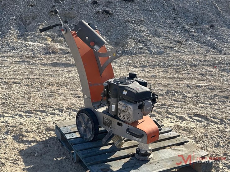 2023-husqvarna-bg-250p-floor-grinder-image-1