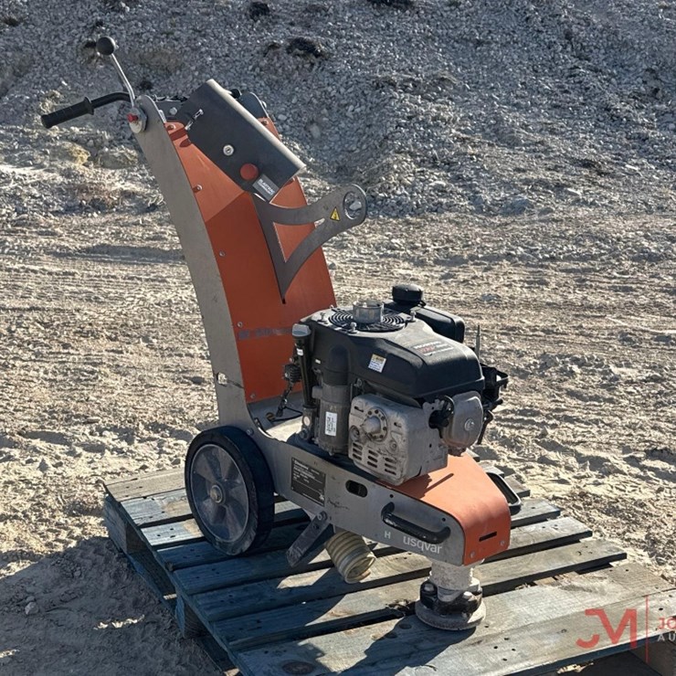 2023 HUSQVARNA BG-250P FLOOR GRINDER