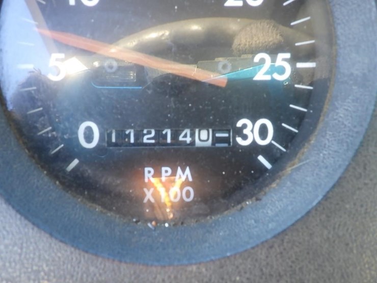 1997-freightliner-fl70-image-29