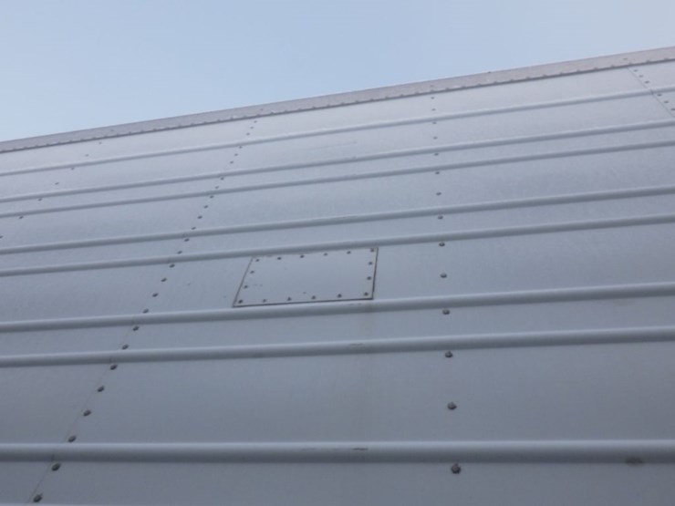 2012-utility-3000r-image-8