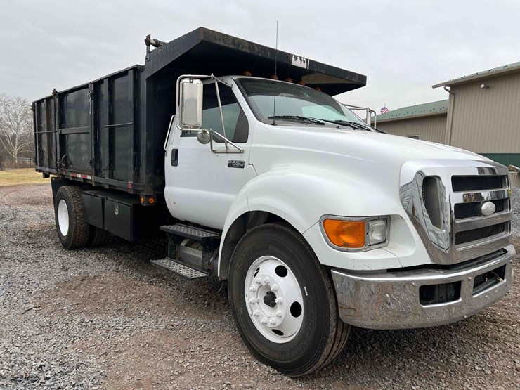 2008-ford-f650-xl-image-3