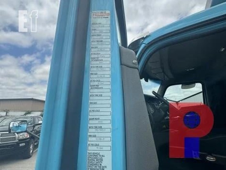 2019-kenworth-t680-image-11