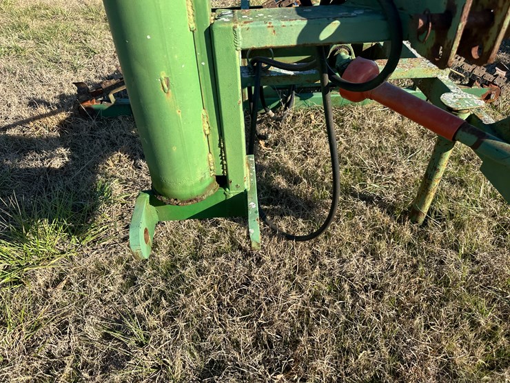 #35841-•-levee-trencher-image-12