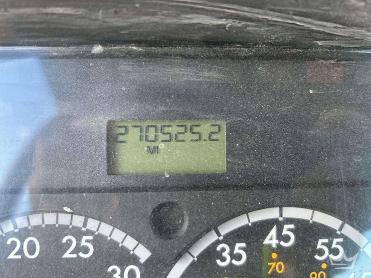 2013-freightliner-m2-106-altec-ta45m-44ft.-insulated-bucket-truck-image-8