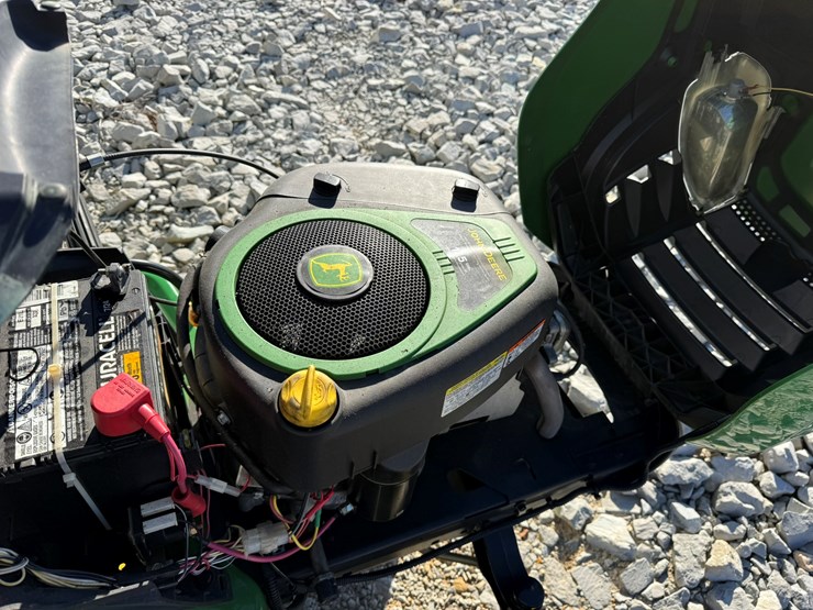 john-deere-d105-image-8