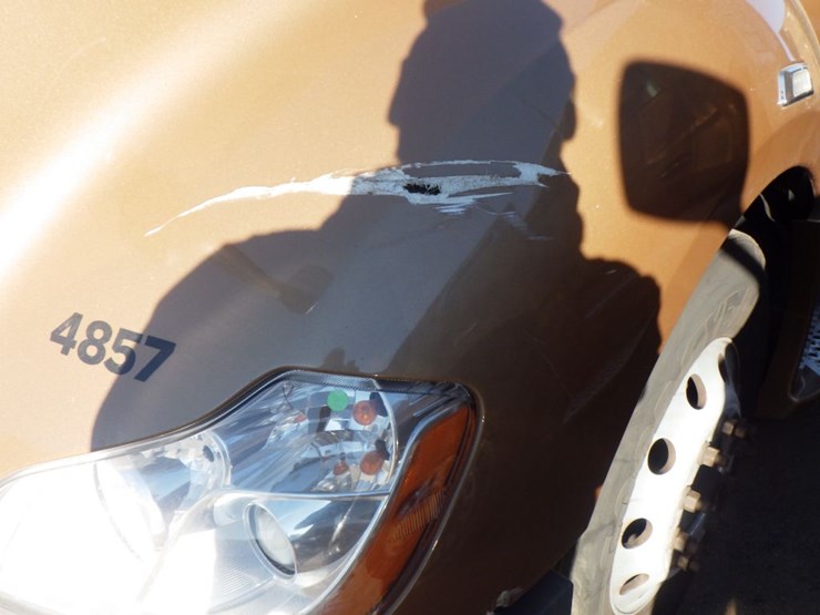 2022-kenworth-t680-image-4