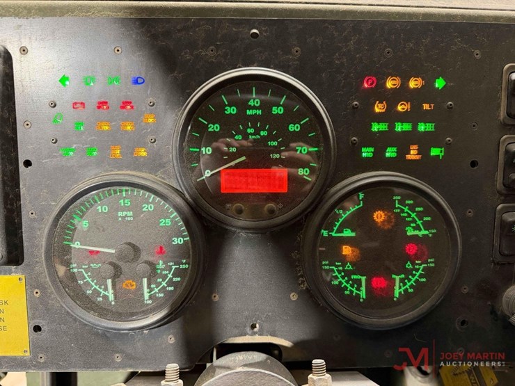 2010-caterpillar-c15-image-61