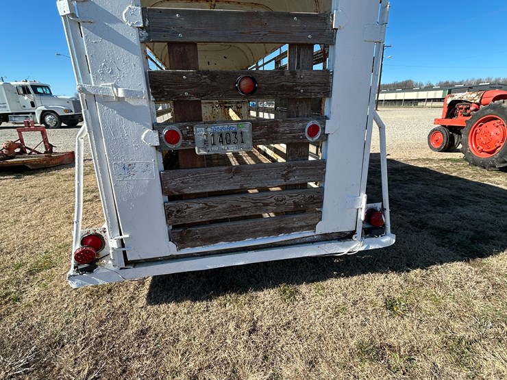 #37620-•-hale-16’-t/a-steel-live-stock-trailer-image-4