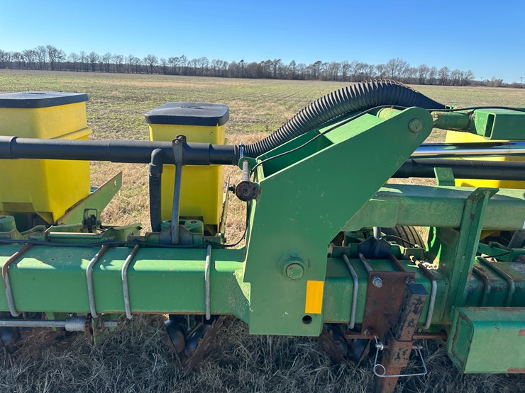 35257-john-deere-12-image-53