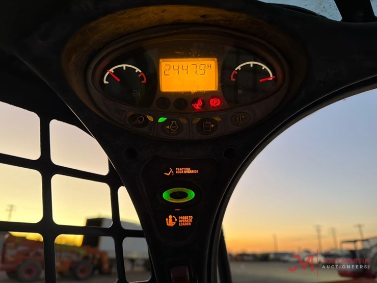 2019-bobcat-t590-image-17