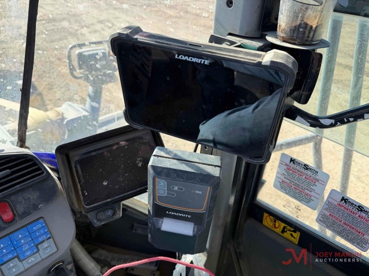 2019-komatsu-wa500-8-image-36