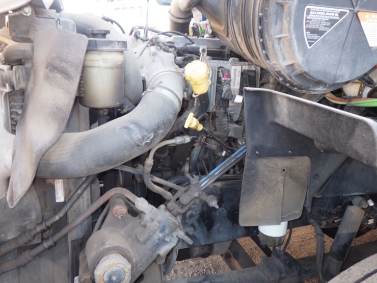 2017-international-prostar-image-21