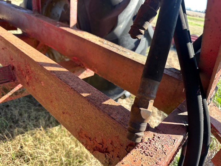 #35837-•-grain-cart-image-30