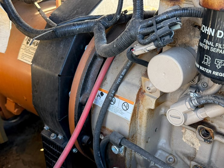 2007-john-deere-4024t-image-22