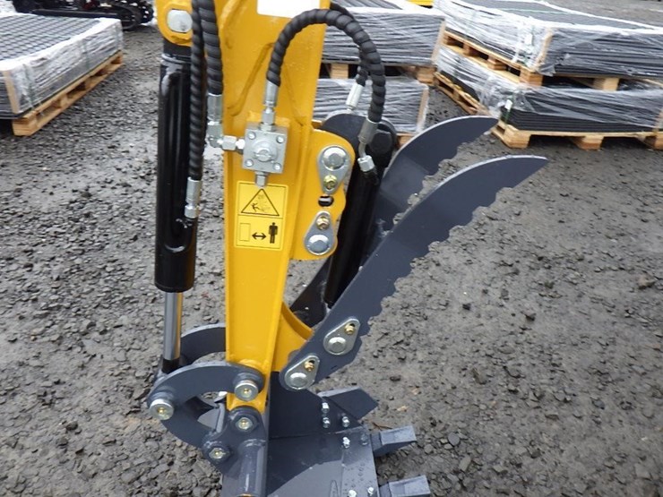 2025-sdlanch-sdle18p-hydraulic-excavator-image-6