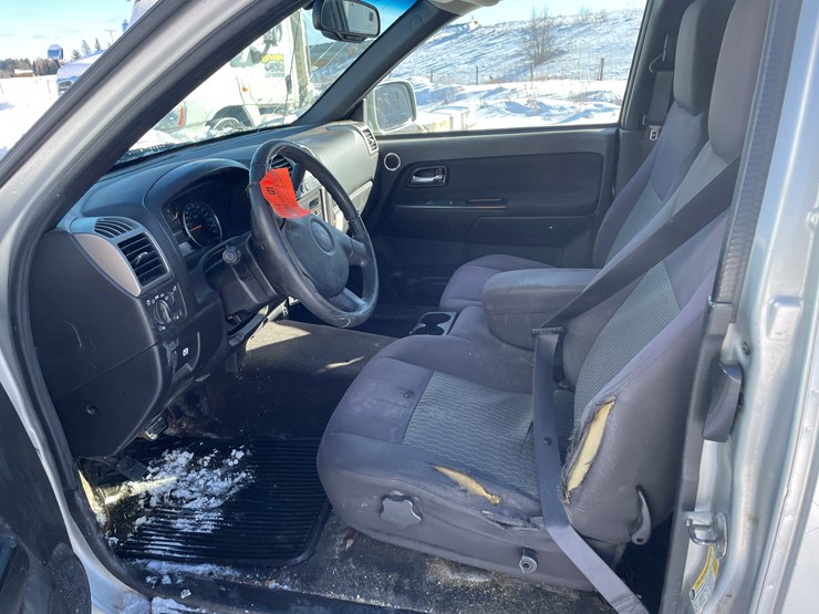 2012-chevrolet-colorado-image-22