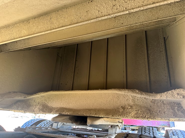 2003-wilson-hopper-bottom-image-41