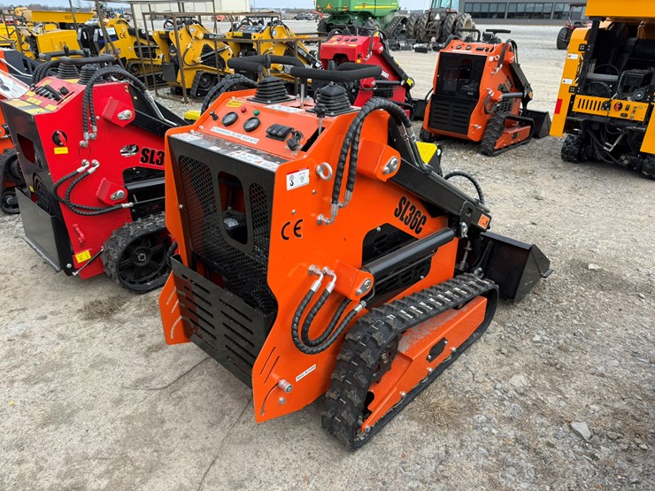 #93-•-unused-sdlool-sl36c-stand-on-tracked-loader-36cj251273-inv#-36229-image-4