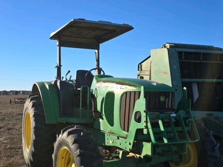 john-deere-6215-image-5