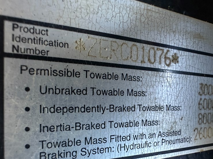 2014-new-holland-t8.330-image-95