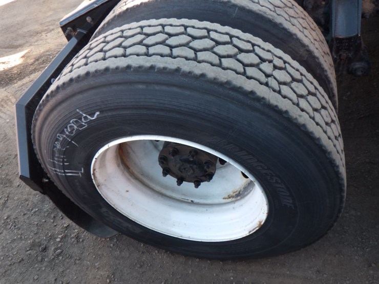 2020-mack-an64t-image-8