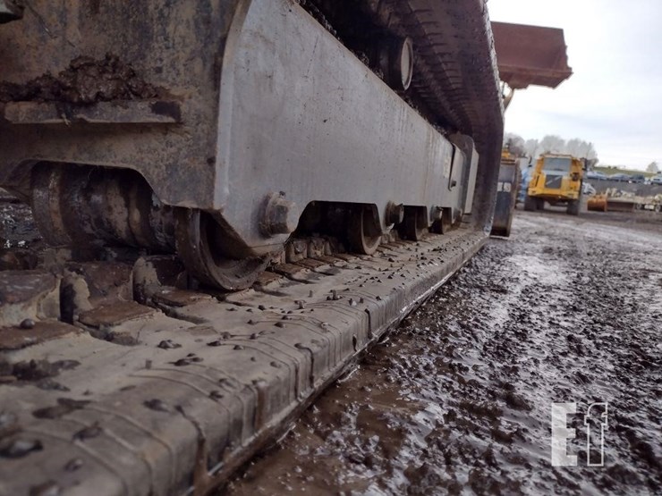 2017-kubota-kx040-4-image-40