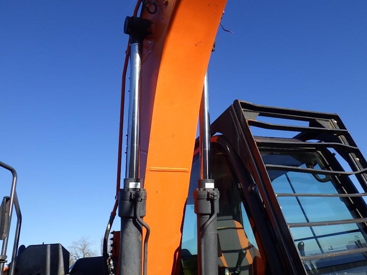 doosan-dx140-lc-5-image-23