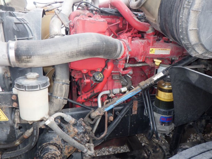 2016-international-prostar-image-24