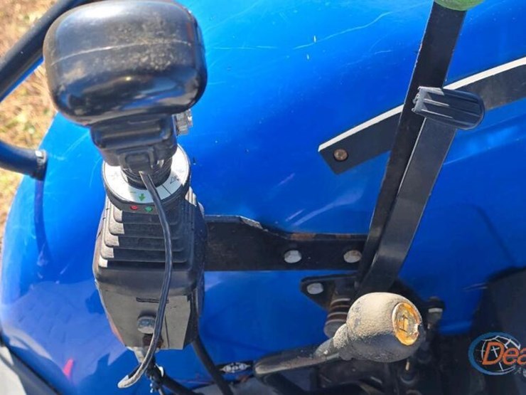 2007-new-holland-tn85a-image-21