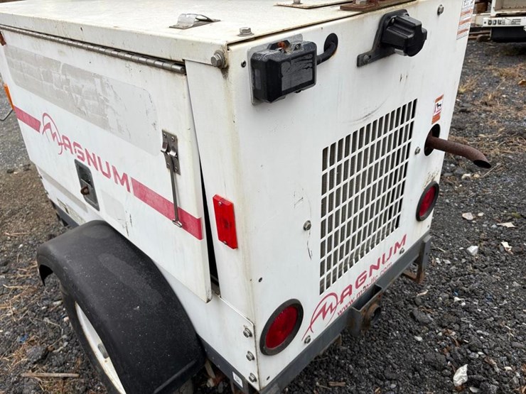 magnum-light-tower-mitsubishi-dsl-(runs)-image-6