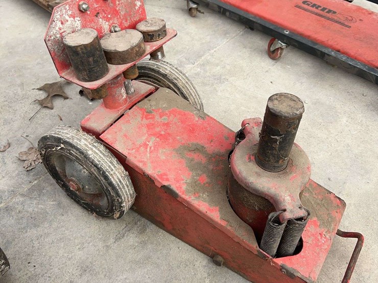 air/over-hydraulic-jack-image-2