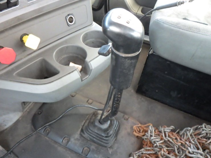 2016-kenworth-t680-image-19