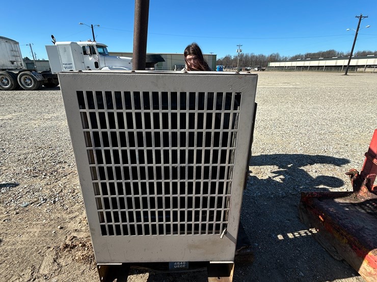 #37622-•-cummins-4-cyl-power-unit-image-4