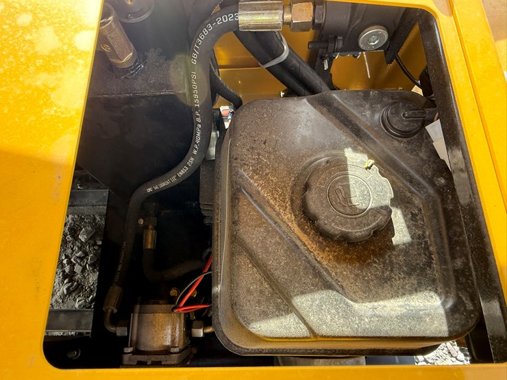 #75-•-unused-sdlanch-mobile-jaw-crusher-a2509227482-inv#-35041-image-10