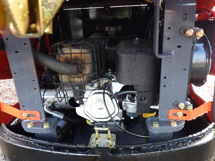 2025-tpm-18bs-hydraulic-excavator-image-17