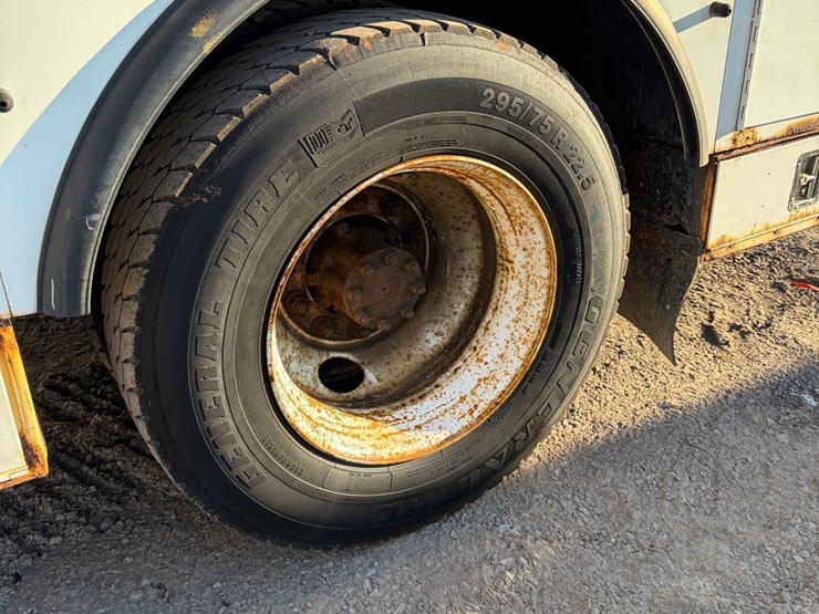 2006-international-4300-image-7