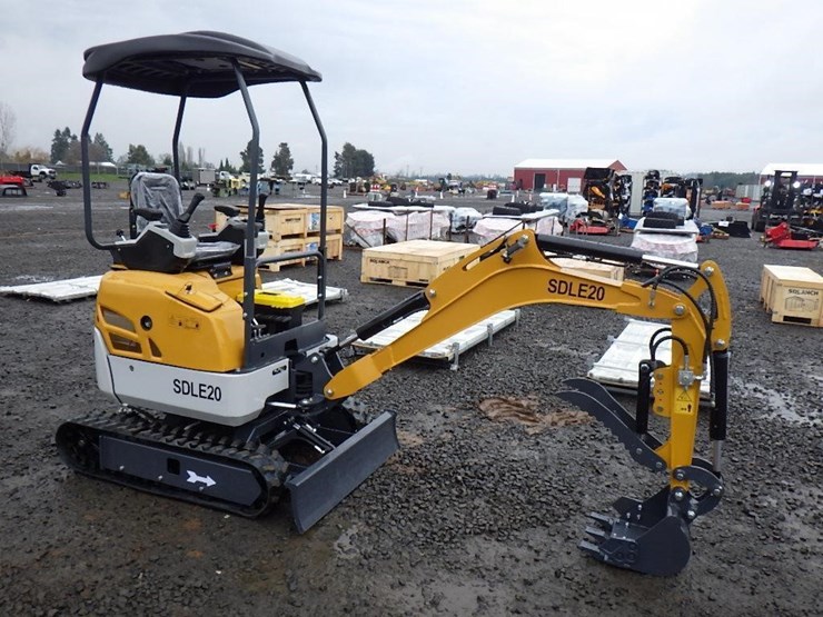 2025-sdlanch-sdle20-hydraulic-excavator-image-4