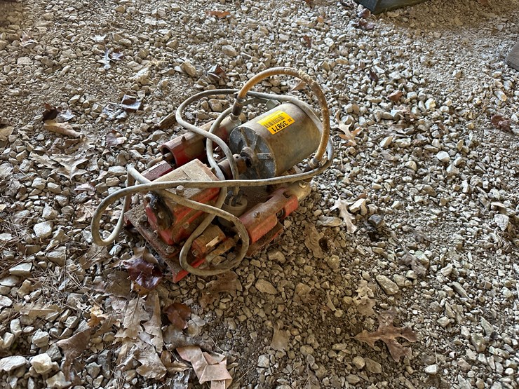 #35871-•-fertilize-&-chemical-injection-pump-for-center-pivot-image-4